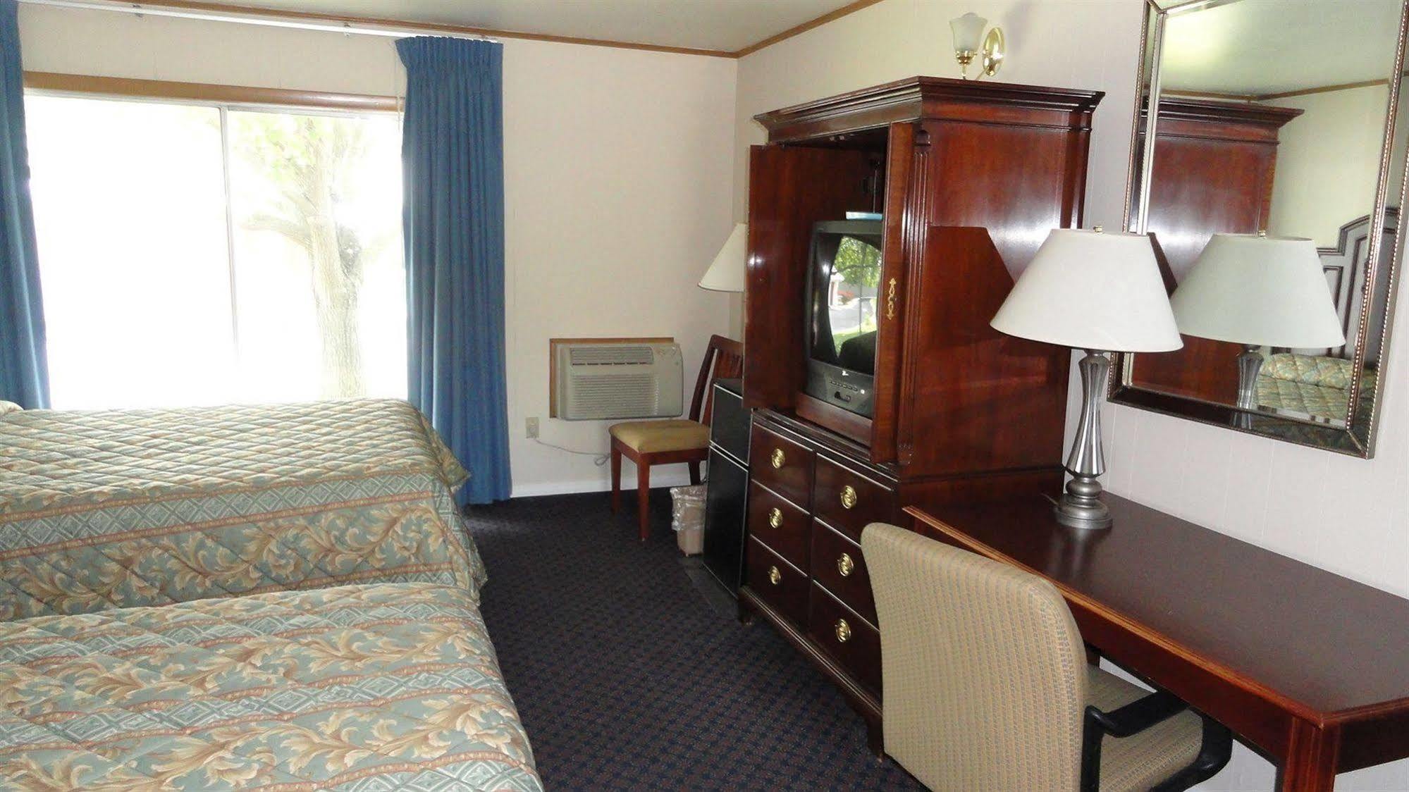 Harbor Base Inn Newport Zewnętrze zdjęcie