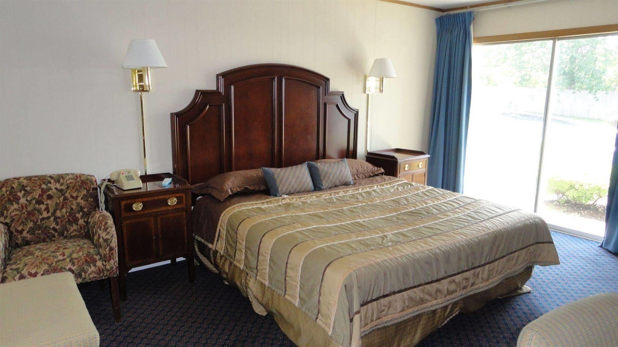 Harbor Base Inn Newport Zewnętrze zdjęcie